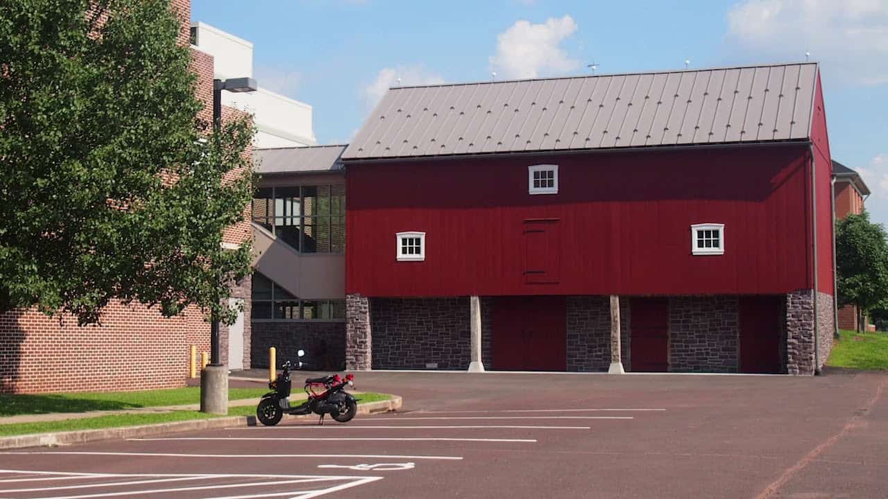 barn restoration red barn