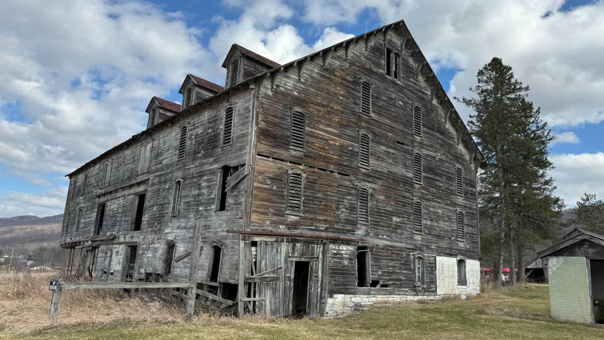 1_BarnRestoration